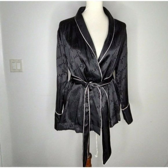 Victoria's Secret Pajama Set Black Satin sz S Top+ Short Wrap Kimono Robe Logo - Picture 3 of 11